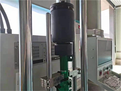 務(wù)實成就品質(zhì)，創(chuàng)新驅(qū)動發(fā)展 李洋分享AirBFT氣動避震威霆V260氣囊測試與空氣彈簧熱壓平板機技術(shù)